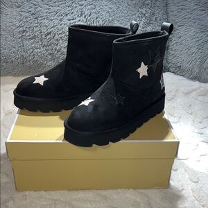 Michael Kors Winnie Embellished Black Boots with Stars Accent NIB Women’s Size 8
